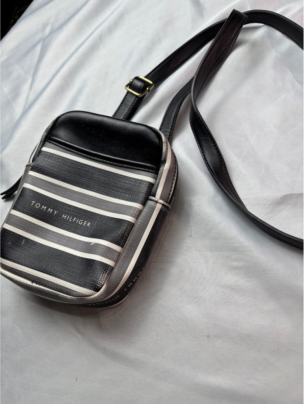 Tommy Hilfiger Black and White Striped Crossbody Bag - Picture 4 of 9